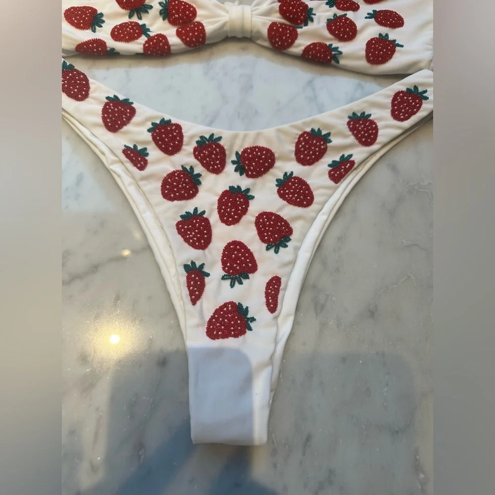 Oceanus Strawberry Print White Bandeau Bikini Top & Bottom Set